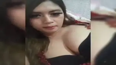 Si Kembar Bh Hitam
